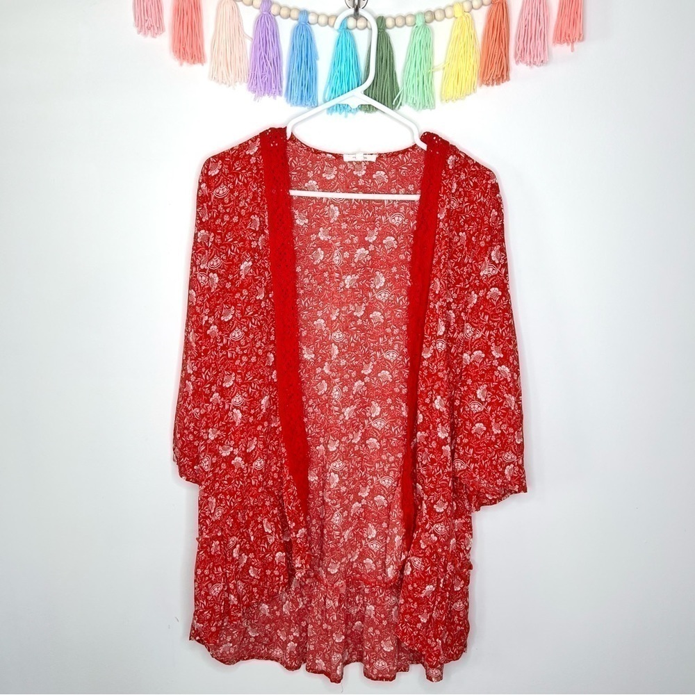 Maurices Red Floral Crochet Trim Open Front Peplum Hem Kimono Size Large - Picture 6 of 16
